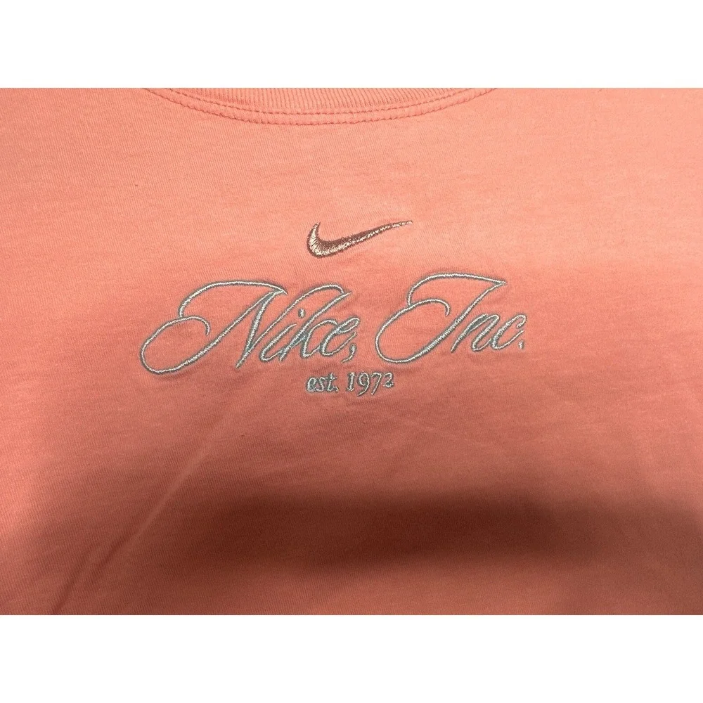 The nike tee crop top size XS t‎ shirt Peach short sleeve logo The Dye RARE